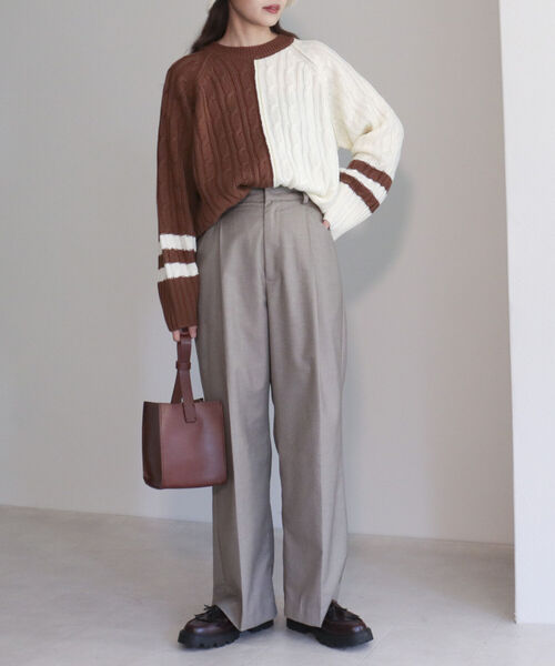 fredy emue（フレディエミュ）の「バイカラーケーブルニット（ニット/セーター・レディース・ブラウン/グレー/ラベンダー・38）」の4枚目の写真