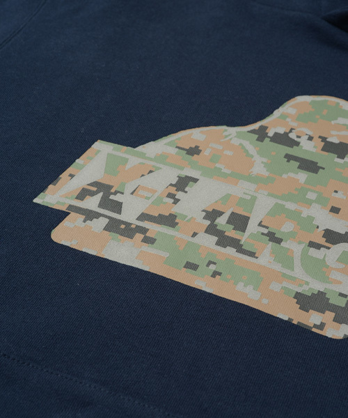 XLARGE（エクストララージ）の「REFLECTOR CAMO OG PULLOVER HOOD SWEAT（パーカー・メンズ・ホワイト/ブラック/アッシュグレー/ブルー/ネイビー・X-LARGE/MEDIUM/LARGE/SMALL）」の9枚目の写真