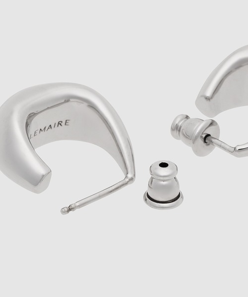 【LEMAIRE】スクエアロゴ刻印イヤリング/関税送料込み CURVED MINI DROP(イヤリング)|LEMAIRE(ルメール)の