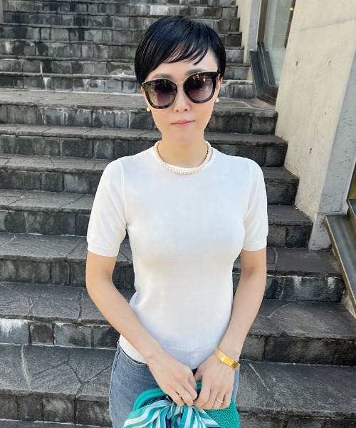 JENNE(ジェンヌ)の「JENNEベーシッククルーネックニット(ニット/セーター・レディース・ネイビー/レッド/グリーン/ホワイト/ブラック・SMALL/MEDIUM/LARGE)」の2枚目の写真