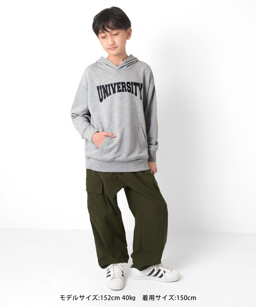 GLAZOS(グラソス)の「裏毛・カレッジプリントパーカー(パーカー・キッズ・オートミール/カーキ/ブラック/グレー・140cm/150cm/160cm/170cm)」の8枚目の写真