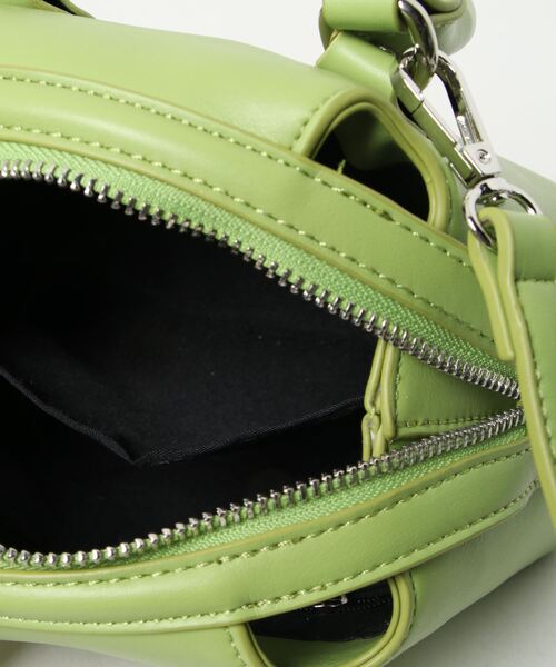 KOBE LETTUCE（コウベレタス）の「フェイクレザー2wayショルダーバッグ（ショルダーバッグ・レディース・ブラック/アイボリー/ピンク/グリーン・FREE）」の15枚目の写真