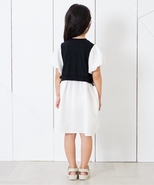MAKE YOUR DAY（メイクユアデイ）の「レイヤード風パフスリーブワンピース■80～140cm（ワンピース・キッズ・オフホワイト/ブラック・80/90/100/110/120/130/140）」の6枚目の写真