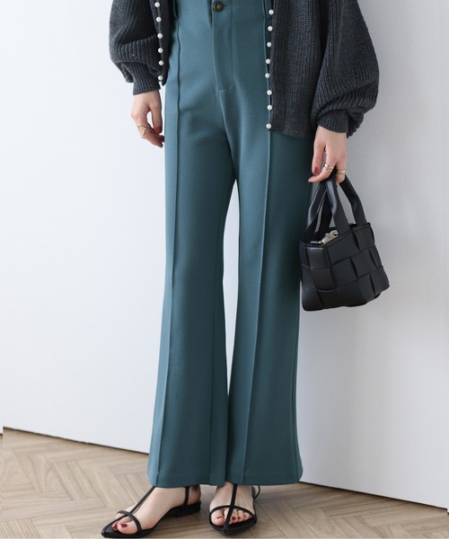 AMELY(エミリー)の「美脚フレアパンツ(その他パンツ・レディース・カーキブラウン/ピンク/ブラック/ベージュ/ブルー・M/L)」の14枚目の写真