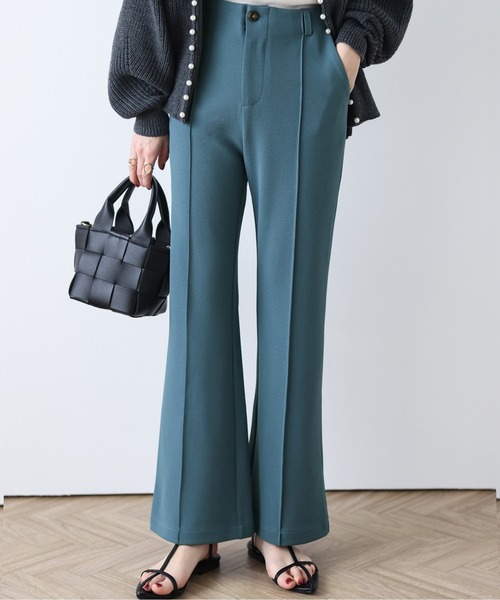 AMELY(エミリー)の「美脚フレアパンツ(その他パンツ・レディース・カーキブラウン/ピンク/ブラック/ベージュ/ブルー・M/L)」の15枚目の写真