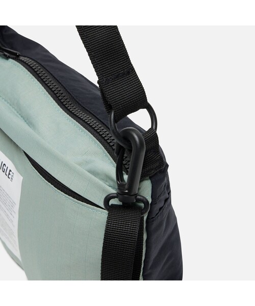 AIGLE（エーグル）の「パッカブルショルダーバッグミニ（ショルダーバッグ・レディース・グリーン/ブラック・FREE）」の8枚目の写真