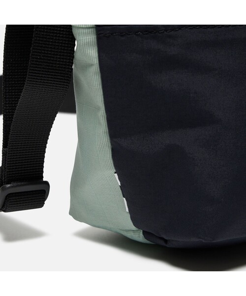 AIGLE（エーグル）の「パッカブルショルダーバッグミニ（ショルダーバッグ・レディース・グリーン/ブラック・FREE）」の9枚目の写真