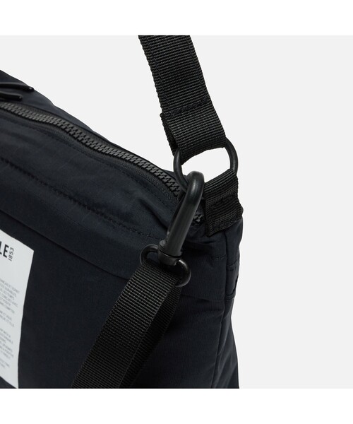 AIGLE（エーグル）の「パッカブルショルダーバッグミニ（ショルダーバッグ・レディース・グリーン/ブラック・FREE）」の18枚目の写真