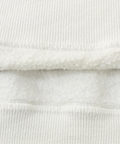Champion（チャンピオン）の「【ヴィンテージ古着】Champion / チャンピオン Cロゴ刺繍 クルーネックスウェット（スウェット・メンズ・ホワイト・MEDIUM）」の5枚目の写真