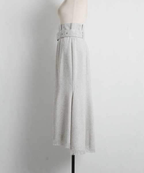 tocco closet（トッコ　クローゼット）の「ベルト付き裾フリンジマーメイドツイードスカート（スカート・レディース・ネイビー/オフホワイト・M）」の19枚目の写真