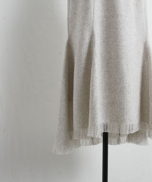 tocco closet（トッコ　クローゼット）の「ベルト付き裾フリンジマーメイドツイードスカート（スカート・レディース・ネイビー/オフホワイト・M）」の11枚目の写真