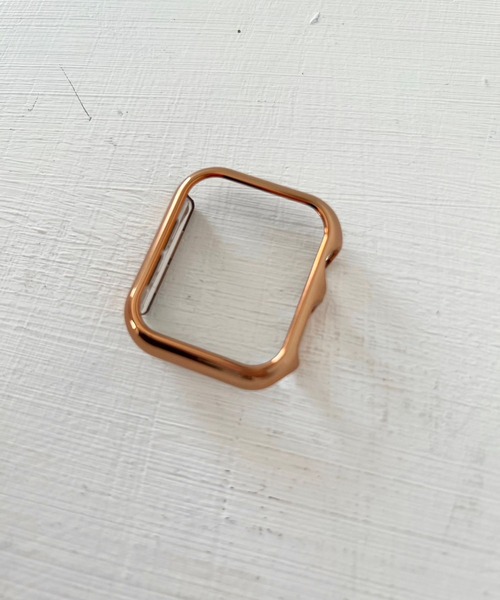 Me%(ミィパーセント)の「ツヤメタルAppleWatch画面カバー(デジタル腕時計・レディース・グレー/ピンク/イエロー・40/38/41)」の6枚目の写真