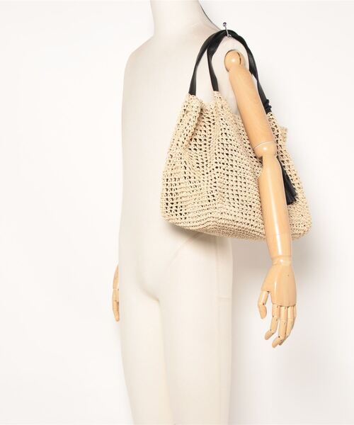 m.f.editorial（エムエフエディトリアル）の「タッセル付 トートバッグ A4対応（トートバッグ・レディース・ターコイズブルー/アイボリー/オレンジ・FREE）」の7枚目の写真