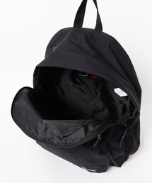 EASTPAK（イーストパック ）の「EASTPAK × BEAMS / 別注 Padded Pak'r