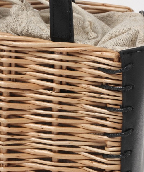 LEPSIM（レプシィム）の「ウィロー＊フェイクレザーコンビBAG　180677（ショルダーバッグ・レディース・ブラック/ブラウン・ONE SIZE）」の19枚目の写真