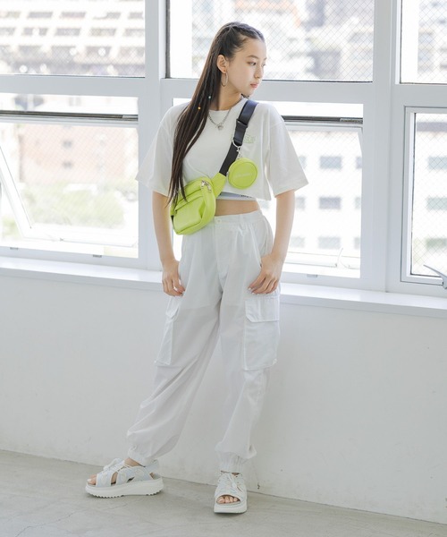 repipi armario（レピピ アルマリオ）の「エステルコットンカーゴパンツ（カーゴパンツ・キッズ・カーキ/ブラック/ホワイト・SMALL/MEDIUM/LARGE）」の17枚目の写真