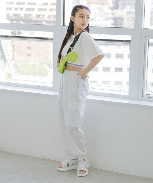 repipi armario（レピピ アルマリオ）の「エステルコットンカーゴパンツ（カーゴパンツ・キッズ・カーキ/ブラック/ホワイト・SMALL/MEDIUM/LARGE）」の22枚目の写真