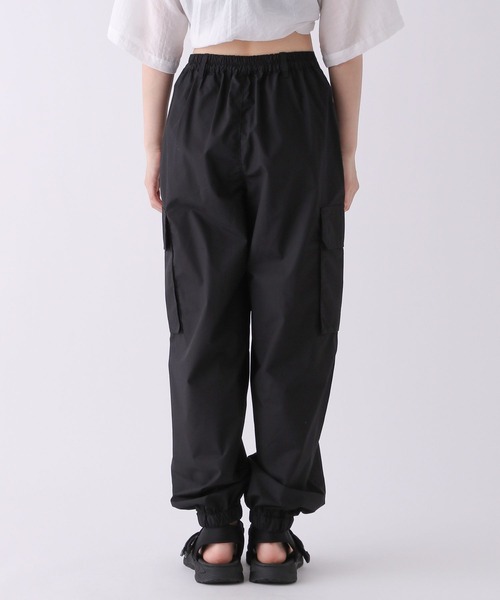 repipi armario（レピピ アルマリオ）の「エステルコットンカーゴパンツ（カーゴパンツ・キッズ・カーキ/ブラック/ホワイト・SMALL/MEDIUM/LARGE）」の15枚目の写真