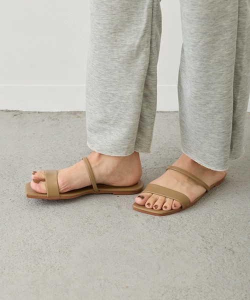 サンダル・ミュール CHLOE Cream Isla Slippers セール】スクエアトゥ ぺたんこミュールサンダル（サンダル