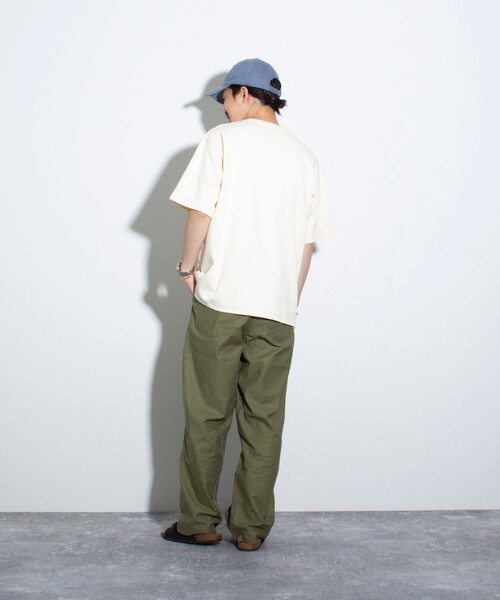 GLOSTER（グロスター）の「【GLOSTER/グロスター】ギザギザステッチ ポケT ポケットTシャツ 無地（Tシャツ/カットソー・メンズ・ブルー/チャコールグレー/ホワイト/キナリ・S/M/L）」の7枚目の写真