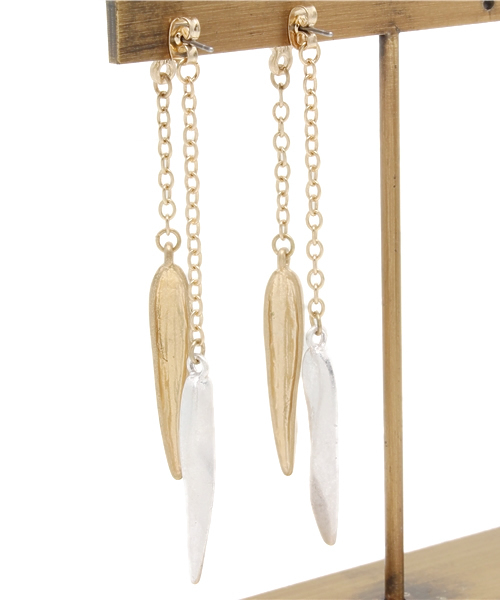 mystic（ミスティック）の「フロントバックしずくピアス（ピアス（両耳用）・レディース・ゴールド・ﾌﾘ-）」の3枚目の写真