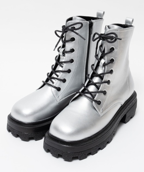WEGO（ウィゴー）の「WEGO/レースアップショートブーツ（ブーツ・レディース・ブラック/オフホワイト/シルバー・MEDIUM/LARGE）」の16枚目の写真