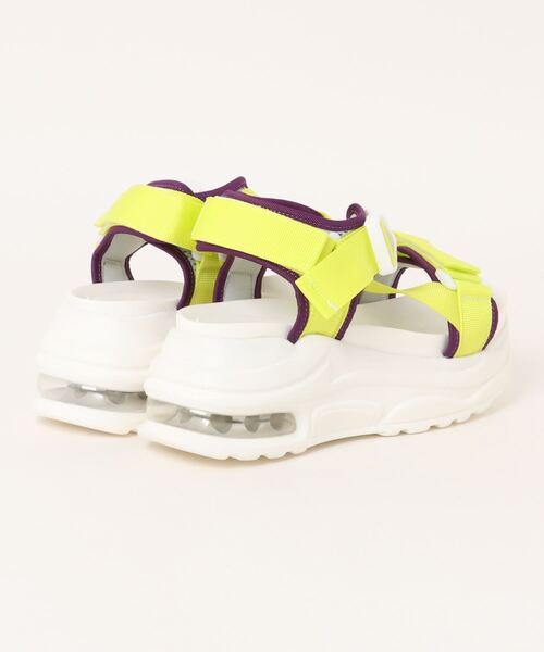 FOREVER 21（フォーエバー トゥエンティーワン）の「テープサンダル（サンダル・レディース・ブラック/ホワイト系その他/イエロー・SMALL/MEDIUM/LARGE）」の17枚目の写真