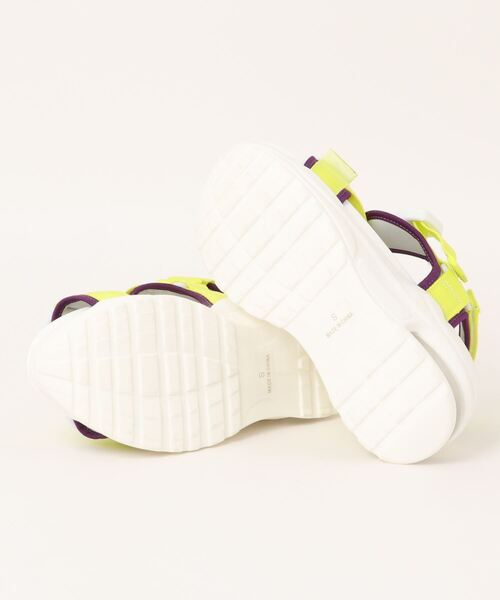 FOREVER 21（フォーエバー トゥエンティーワン）の「テープサンダル（サンダル・レディース・ブラック/ホワイト系その他/イエロー・SMALL/MEDIUM/LARGE）」の18枚目の写真