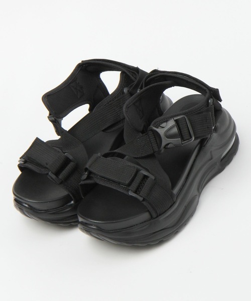 FOREVER 21（フォーエバー トゥエンティーワン）の「テープサンダル（サンダル・レディース・ブラック/ホワイト系その他/イエロー・SMALL/MEDIUM/LARGE）」の5枚目の写真