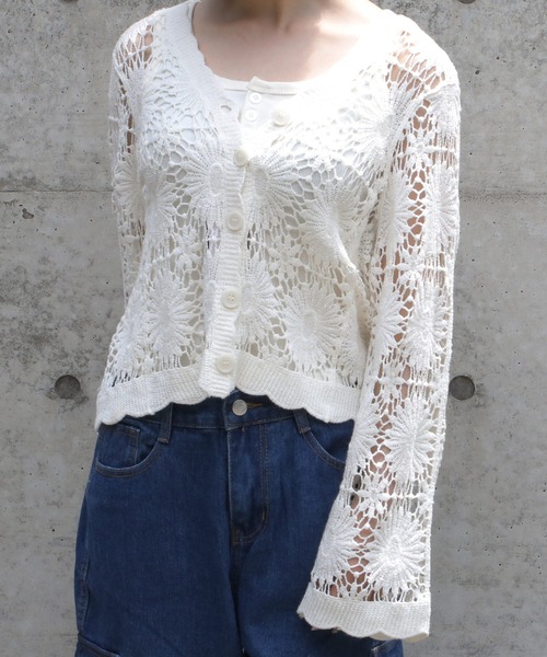 Lamoa（ラモア）の「Lamoa/クロシェ編み　花柄ニットカーディガン（カーディガン/ボレロ・レディース・アイボリー/ブラック/ベージュ/グリーン・MEDIUM）」の11枚目の写真