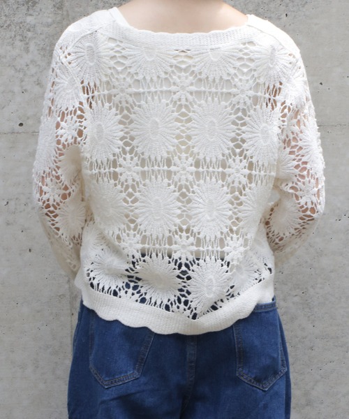 Lamoa（ラモア）の「Lamoa/クロシェ編み　花柄ニットカーディガン（カーディガン/ボレロ・レディース・アイボリー/ブラック/ベージュ/グリーン・MEDIUM）」の7枚目の写真