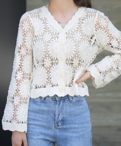 Lamoa（ラモア）の「Lamoa/クロシェ編み　花柄ニットカーディガン（カーディガン/ボレロ・レディース・アイボリー/ブラック/ベージュ/グリーン・MEDIUM）」の15枚目の写真