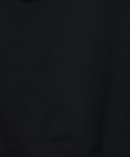 FOREVER 21(フォーエバー トゥエンティーワン)の「【2023AW】クロップドジップフーディー(パーカー・レディース・ブラック/グレー/オフホワイト/グリーン・SMALL/MEDIUM)」の16枚目の写真