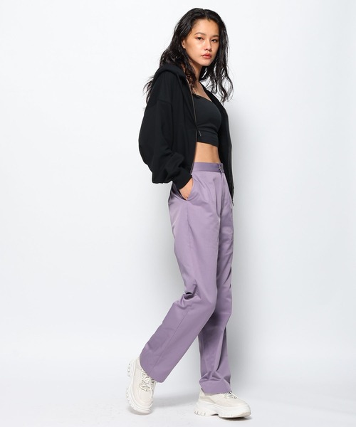 FOREVER 21(フォーエバー トゥエンティーワン)の「【2023AW】クロップドジップフーディー(パーカー・レディース・ブラック/グレー/オフホワイト/グリーン・SMALL/MEDIUM)」の17枚目の写真