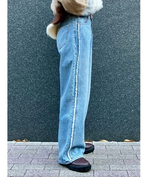 BACK NUMBER（バックナンバー）の「【BACK NUMBER】脇フリンジデニムワイドパンツ（デニムパンツ・レディース・ライトインディゴブルー・M/S/L）」の18枚目の写真