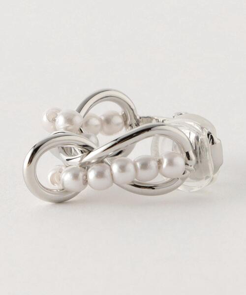 green label relaxing(グリーンレーベルリラクシング)の「メタル&フェイクパール フープイヤリング(イヤリング・レディース・シルバー/ゴールド・FREE)」の3枚目の写真