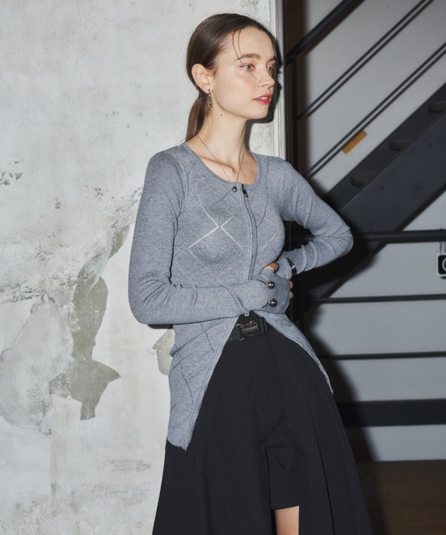 VIOLETTA（ヴィオレッタ）の「アーガイル柄フロントジップカーディガン（ニット/セーター・レディース・ブラック/ピンク系その他/グレー/ブルー・FREE）」の11枚目の写真