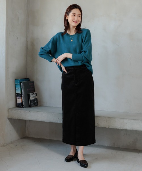 GLOBAL WORK（グローバルワーク）の「コーデュロイストレッチスカート/906751（スカート・レディース・スミクロ/グレー系その他3/モカ/グリーン系その他4/グレイッシュベージュ・LARGE/MEDIUM/SMALL）」の13枚目の写真