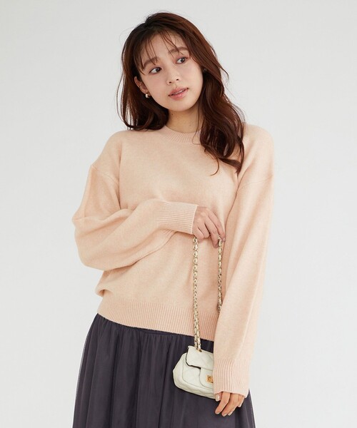 Feroux(フェルゥ)の「【洗える】クルーネックニット プルオーバー(ニット/セーター・レディース・ピンク系/グレー系/ライトオレンジ系/スカイブルー系/アイボリー系・F)」の1枚目の写真