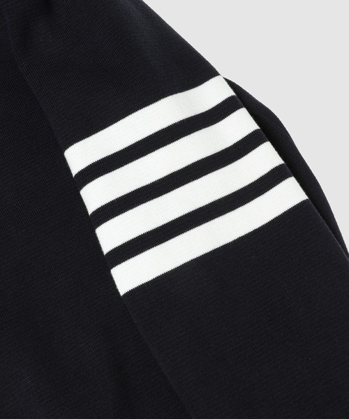 THOM BROWNE（トムブラウン）の「MILANO STITCH CREW NECK PULLOVER IN COTTON CREPE（ニット/セーター・メンズ・ネイビー系/グレー・2/1）」の7枚目の写真