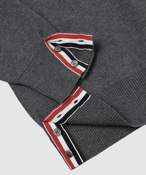 THOM BROWNE（トムブラウン）の「MILANO STITCH CREW NECK PULLOVER IN COTTON CREPE（ニット/セーター・メンズ・ネイビー系/グレー・2/1）」の8枚目の写真