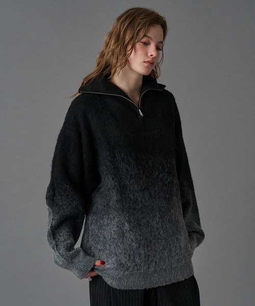 ONCILY（オンシェリー）の「HALF ZIP SHAGGY ASSORT VOLUME KNIT