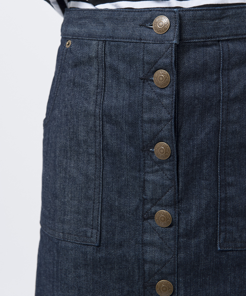 MILKFED.(ミルクフェド)の「FRONT BUTTON SKIRT(スカート・レディース・ホワイト/ベージュ/インディゴブルー・MEDIUM/SMALL)」の8枚目の写真