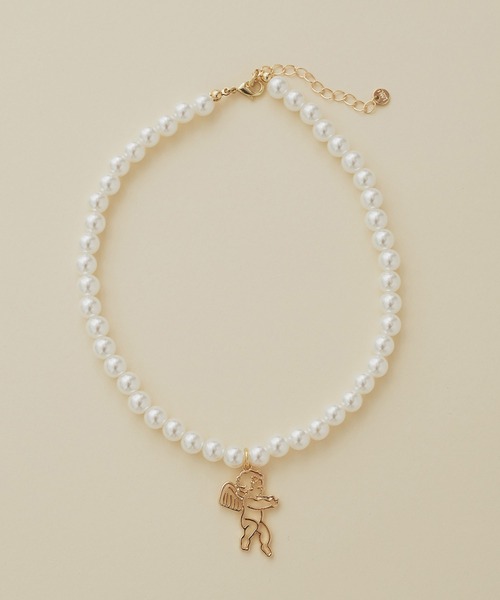 I am I in fact...（アイアムアイインファクト）の「ANGEL CHARM　pearl necklace（ネックレス・レディース・ゴールド・FREE）」の2枚目の写真