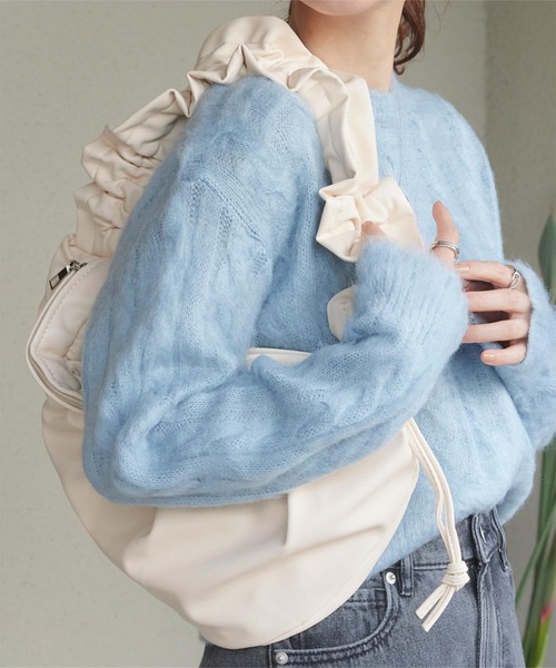 titivate（ティティベイト）の「ﾄﾞﾛｰｽﾄﾘﾝｸﾞｷﾞｬｻﾞｰｼｮﾙﾀﾞｰﾊﾞｯｸﾞ（ショルダーバッグ・レディース・ブラック/アイボリー/グレイッシュベージュ/キャメル・FREE）」の6枚目の写真