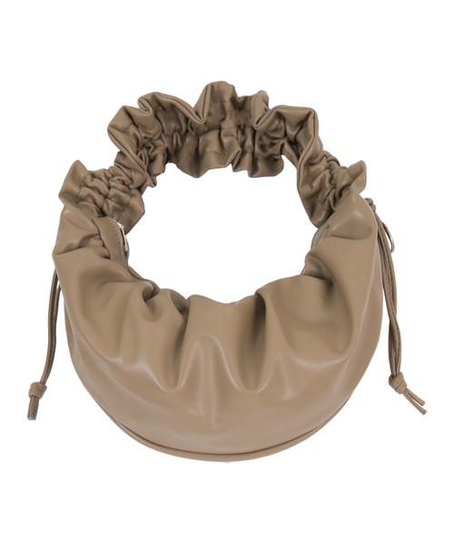 titivate（ティティベイト）の「ﾄﾞﾛｰｽﾄﾘﾝｸﾞｷﾞｬｻﾞｰｼｮﾙﾀﾞｰﾊﾞｯｸﾞ（ショルダーバッグ・レディース・ブラック/アイボリー/グレイッシュベージュ/キャメル・FREE）」の13枚目の写真