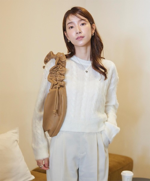 titivate（ティティベイト）の「ﾄﾞﾛｰｽﾄﾘﾝｸﾞｷﾞｬｻﾞｰｼｮﾙﾀﾞｰﾊﾞｯｸﾞ（ショルダーバッグ・レディース・ブラック/アイボリー/グレイッシュベージュ/キャメル・FREE）」の20枚目の写真