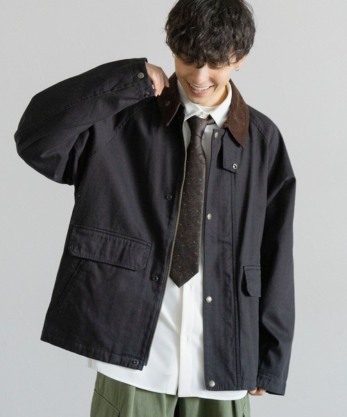 RAGEBLUE(レイジブルー)の「襟コーデュロイ/ルーズハンティングジャケット(ミリタリージャケット・メンズ・カーキ/ブラック・MEDIUM/LARGE)」の12枚目の写真