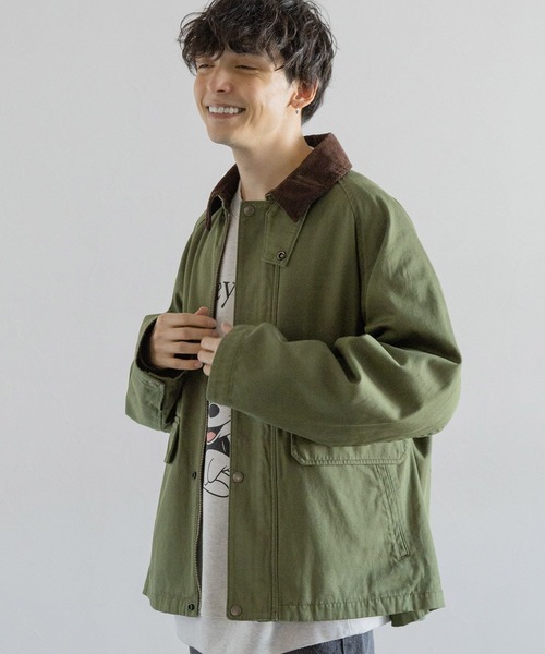 RAGEBLUE(レイジブルー)の「襟コーデュロイ/ルーズハンティングジャケット(ミリタリージャケット・メンズ・カーキ/ブラック・MEDIUM/LARGE)」の17枚目の写真