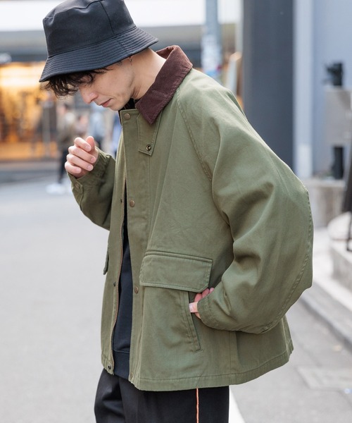 RAGEBLUE(レイジブルー)の「襟コーデュロイ/ルーズハンティングジャケット(ミリタリージャケット・メンズ・カーキ/ブラック・MEDIUM/LARGE)」の9枚目の写真